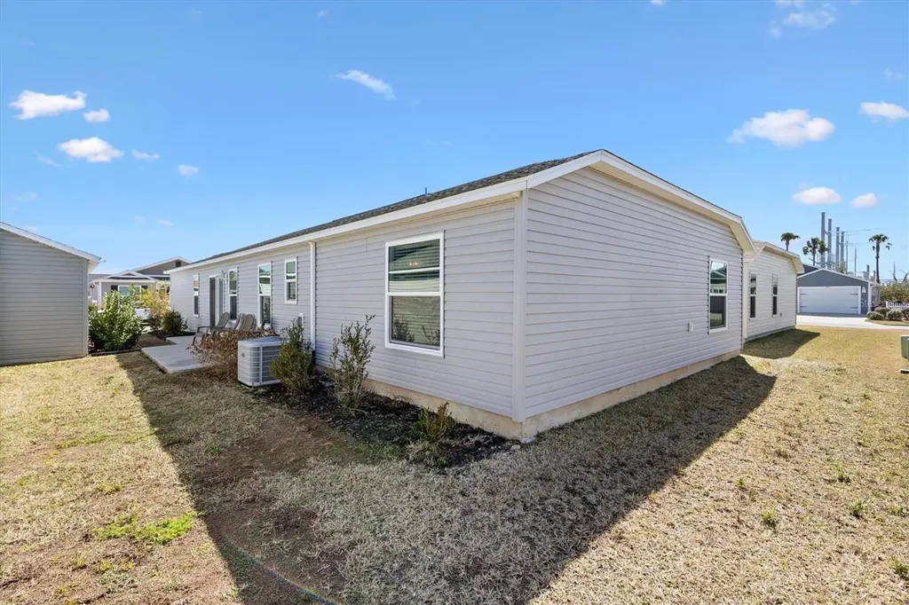 6342 Whittle Court The Villages FL 32163