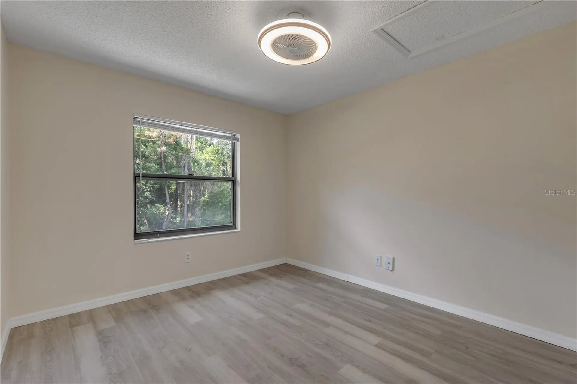 1601 Big Tree Road South Daytona FL 32119