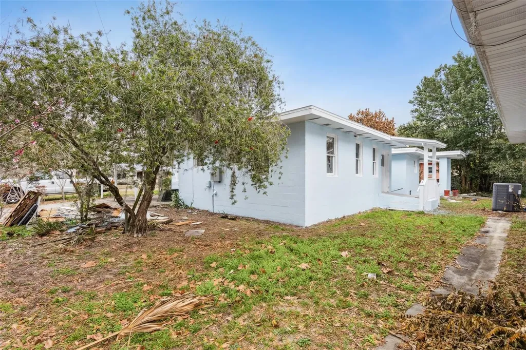 212 Cassady Street Umatilla FL 32784