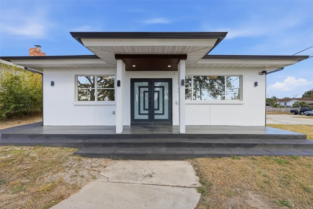 2061 S Peninsula Drive Daytona Beach FL 32118
