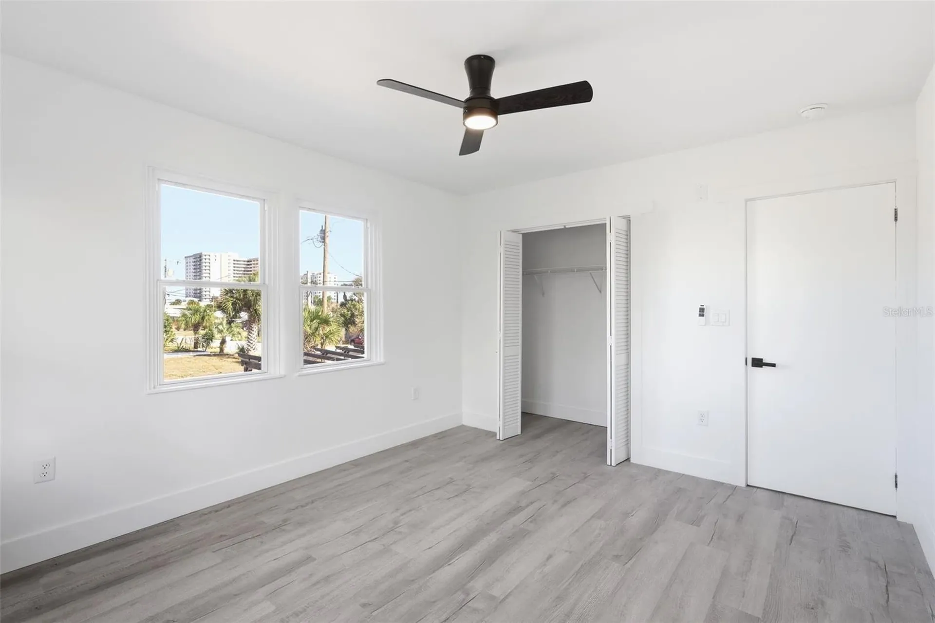 2061 S Peninsula Drive Daytona Beach FL 32118