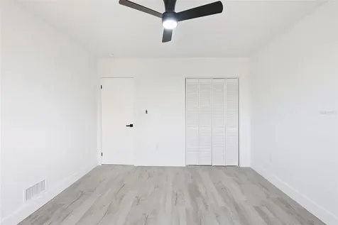 2061 S Peninsula Drive Daytona Beach FL 32118