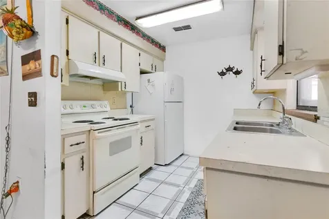 3610 Falling Leaf Lane Orlando FL 32810