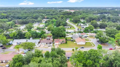 3610 Falling Leaf Lane Orlando FL 32810