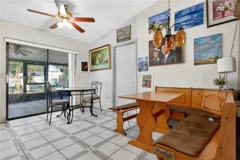 3610 Falling Leaf Lane Orlando FL 32810