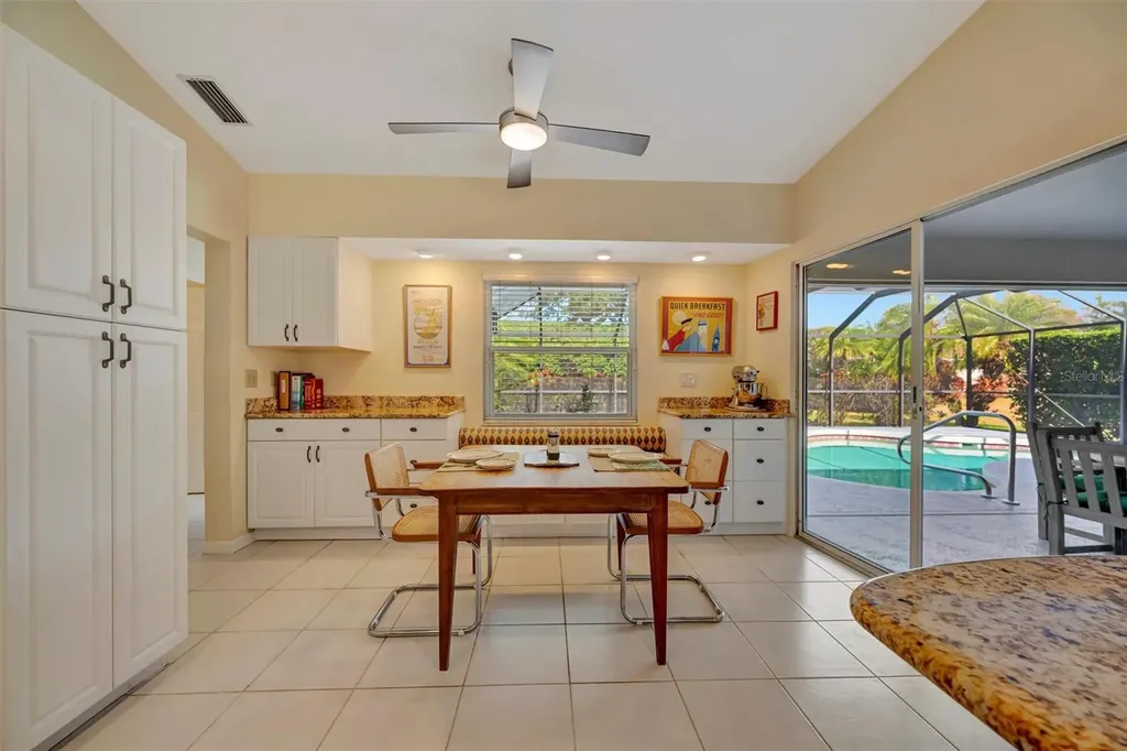 6183 Misty Oaks Drive Sarasota FL 34243