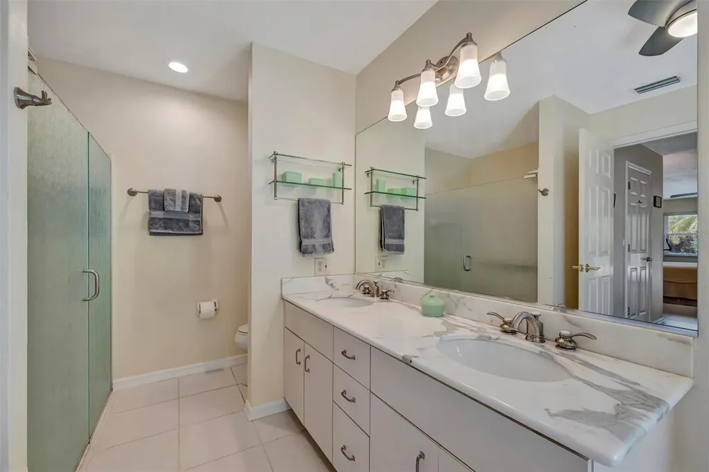 6183 Misty Oaks Drive Sarasota FL 34243
