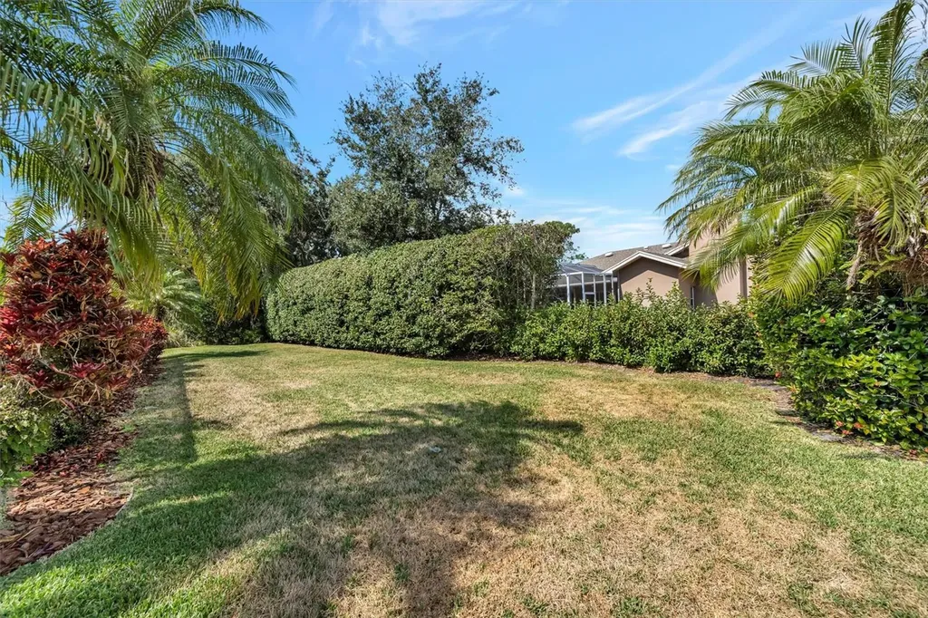 6183 Misty Oaks Drive Sarasota FL 34243