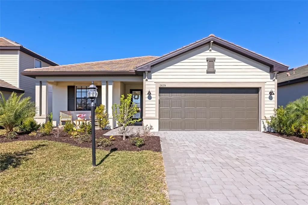15135 Oxford Grey Drive Bradenton FL 34211