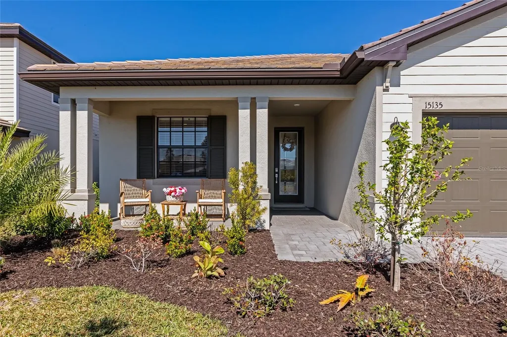 15135 Oxford Grey Drive Bradenton FL 34211