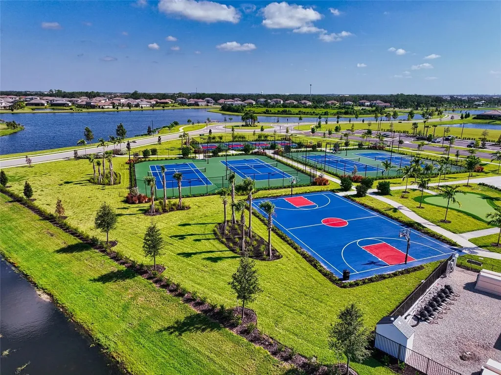 15135 Oxford Grey Drive Bradenton FL 34211