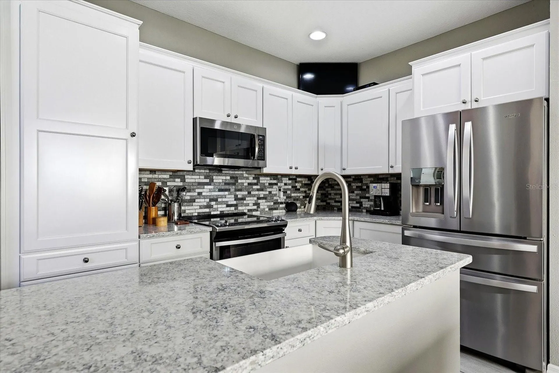 1050 Starkey Road Largo FL 33771