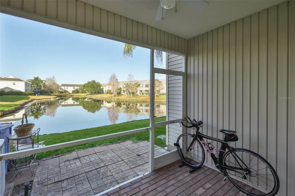 12349 Country White Circle Tampa FL 33635