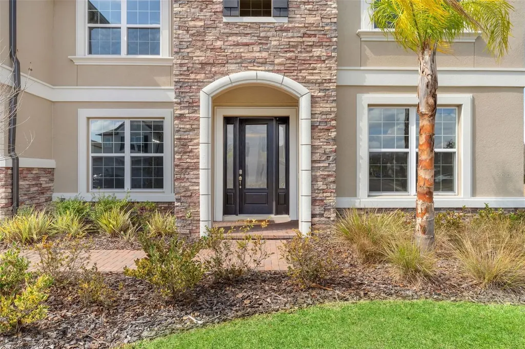 19324 E Eagle Creek Lane Tampa FL 33647