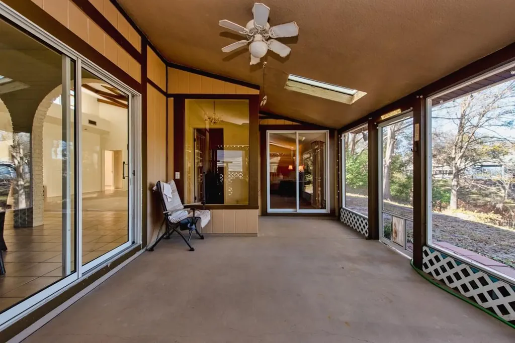 16123 E Lake Burrell Drive Lutz FL 33549
