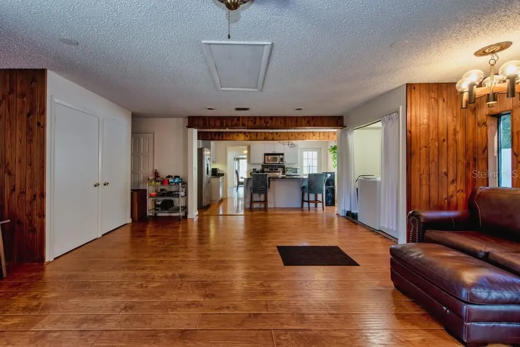 16123 E Lake Burrell Drive Lutz FL 33549