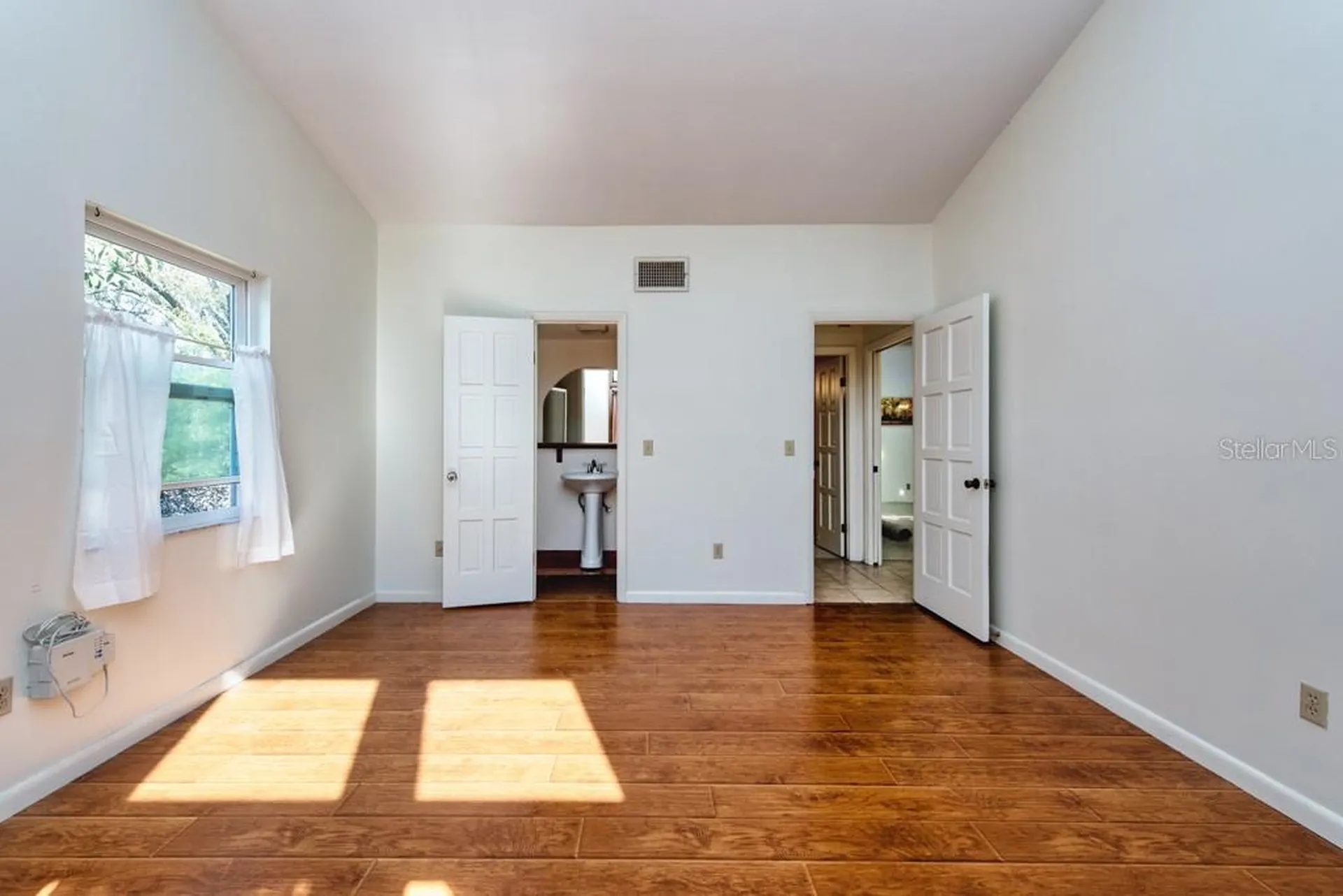 16123 E Lake Burrell Drive Lutz FL 33549