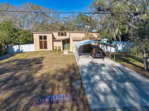 16123 E Lake Burrell Drive Lutz FL 33549