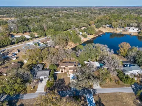 16123 E Lake Burrell Drive Lutz FL 33549