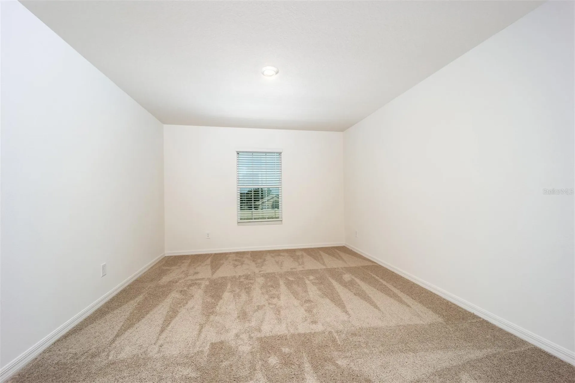 691 Poppy Lane Dundee FL 33838