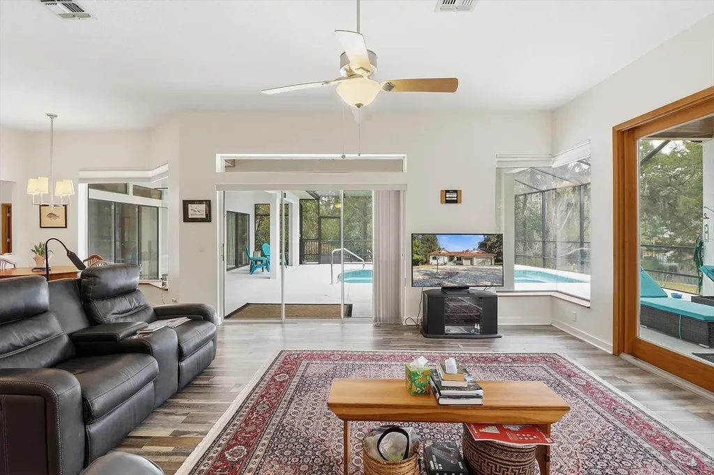 11405 N Honey Jorden Point Inglis FL 34449