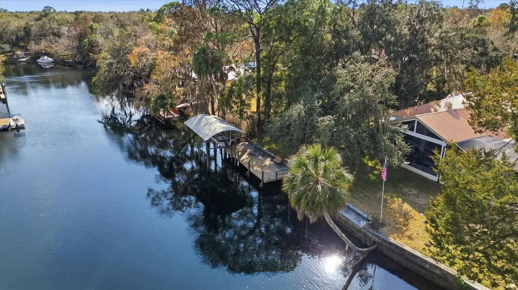 11405 N Honey Jorden Point Inglis FL 34449
