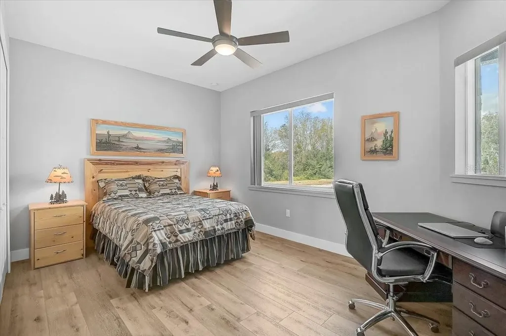 4712 34th Avenue E Bradenton FL 34208
