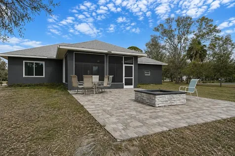 4712 34th Avenue E Bradenton FL 34208
