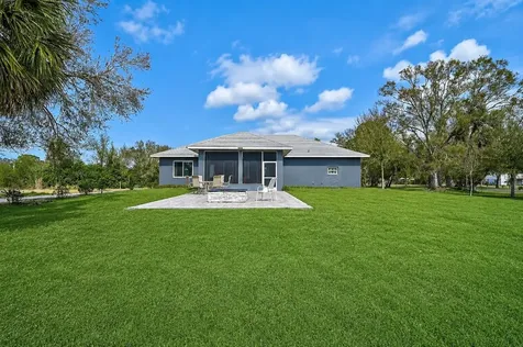 4712 34th Avenue E Bradenton FL 34208