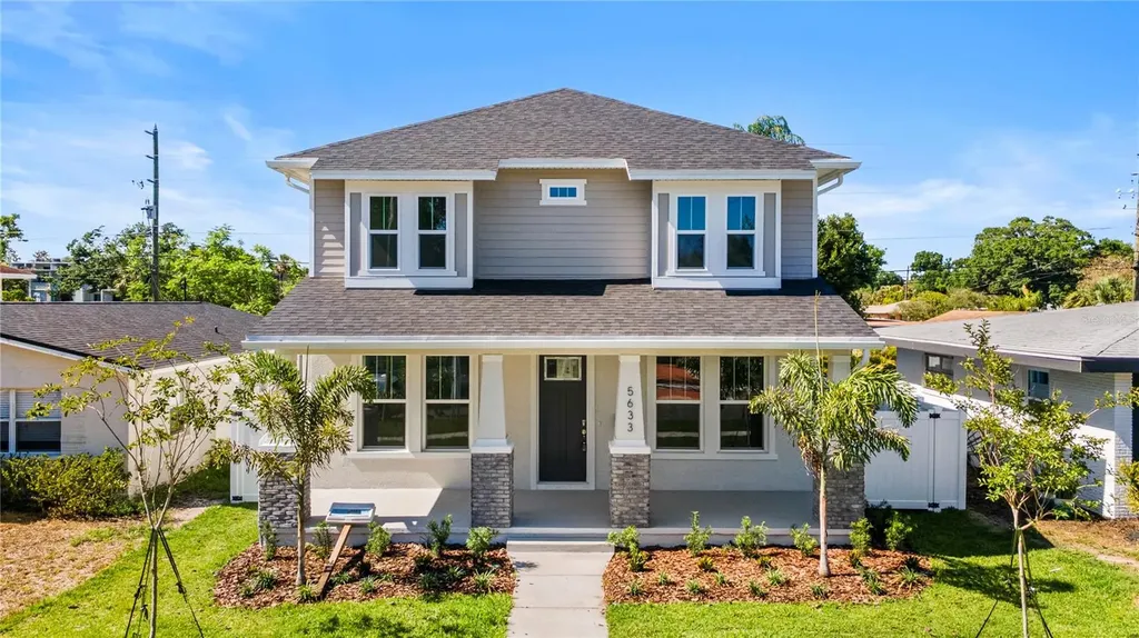 5633 Dartmouth Avenue N St Petersburg FL 33710