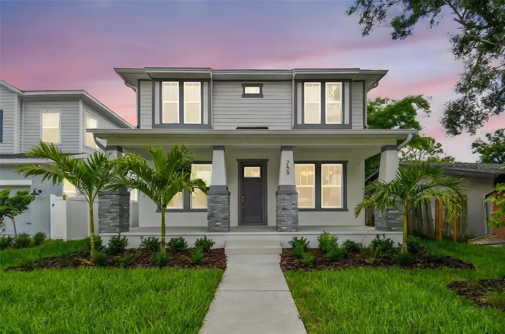 5663 Dartmouth Avenue N St Petersburg FL 33710