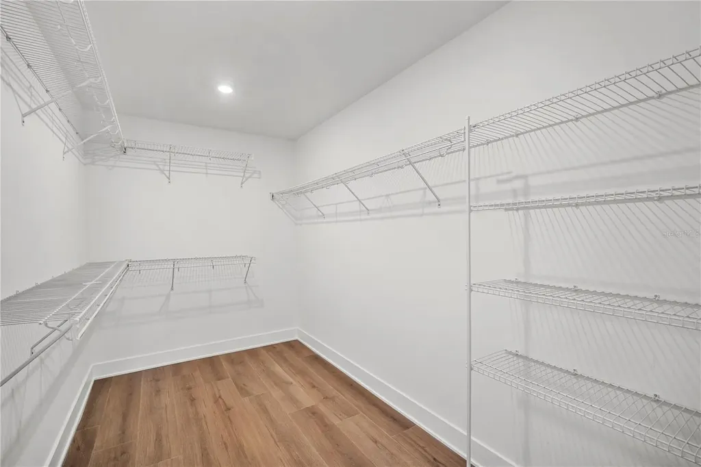 5633 Dartmouth Avenue N St Petersburg FL 33710