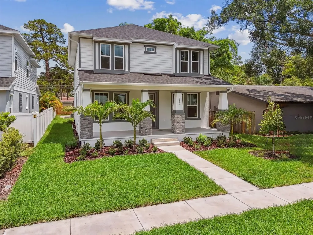 5663 Dartmouth Avenue N St Petersburg FL 33710