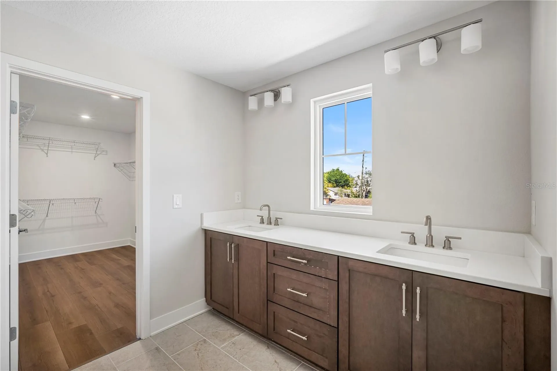 5633 Dartmouth Avenue N St Petersburg FL 33710