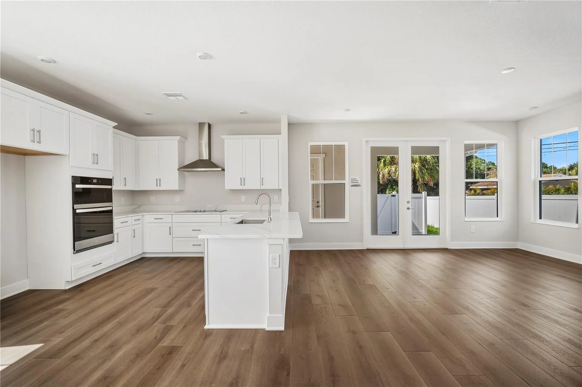 5633 Dartmouth Avenue N St Petersburg FL 33710