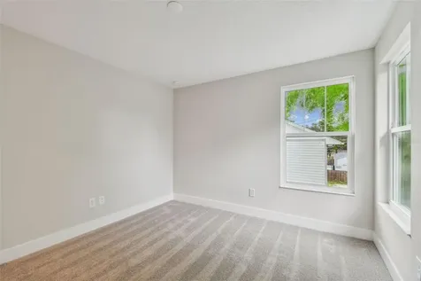 5633 Dartmouth Avenue N St Petersburg FL 33710
