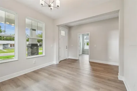 5633 Dartmouth Avenue N St Petersburg FL 33710