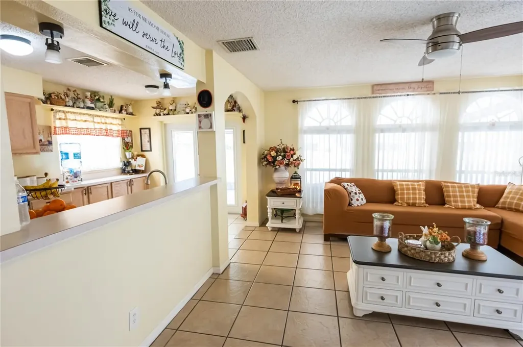 716 Burlwood Street Brandon FL 33511