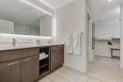 14501 Grove Resort Avenue Winter Garden FL 34787