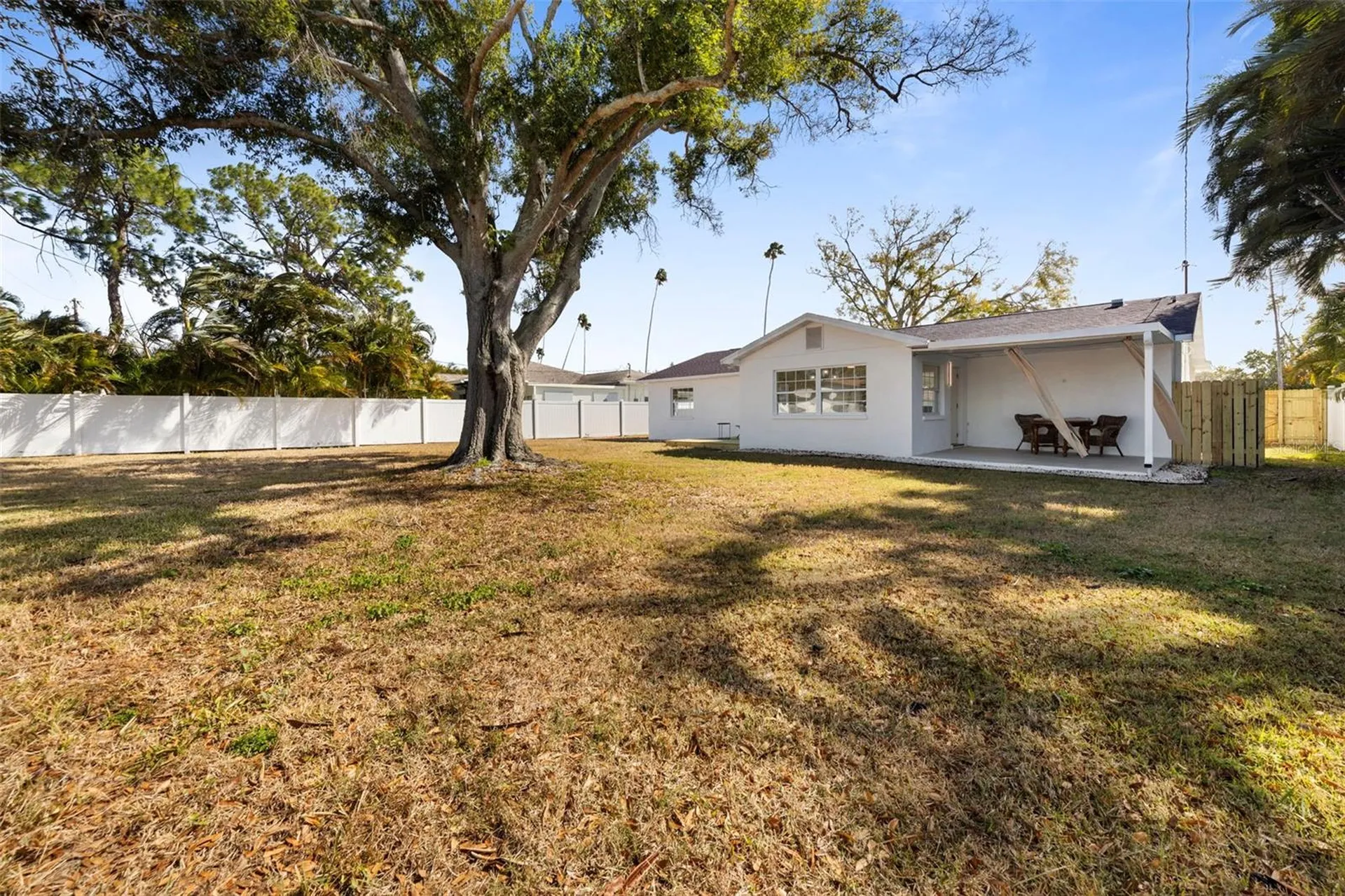 1817 Oregon Avenue NE St Petersburg FL 33703