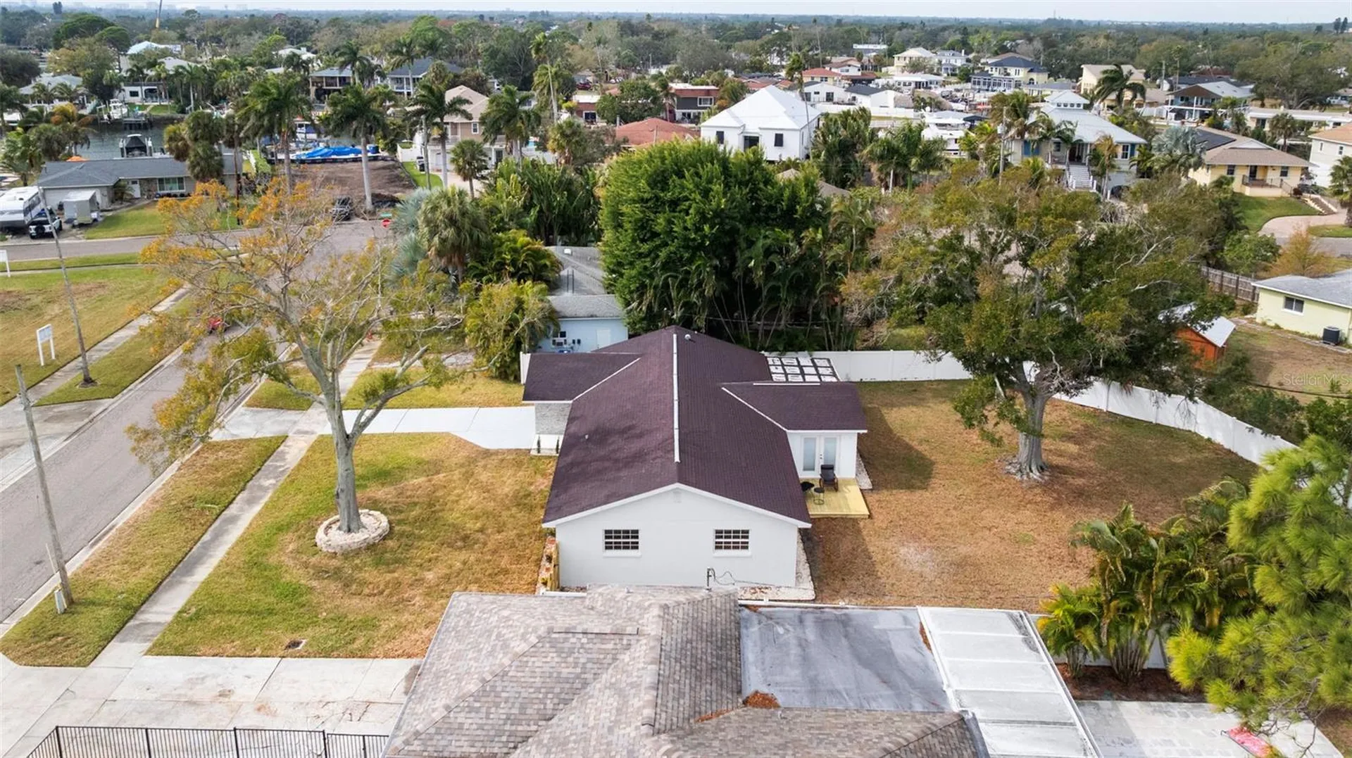 1817 Oregon Avenue NE St Petersburg FL 33703