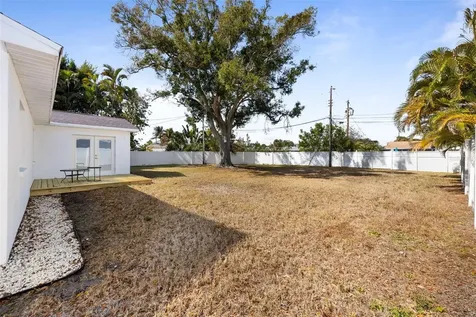 1817 Oregon Avenue NE St Petersburg FL 33703