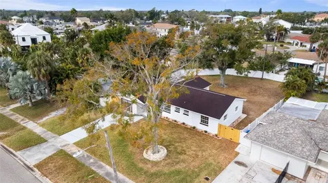 1817 Oregon Avenue NE St Petersburg FL 33703