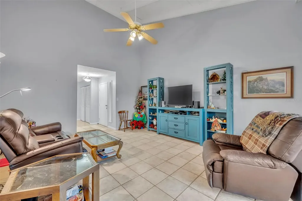 451 Oak Haven Drive Altamonte Springs FL 32701