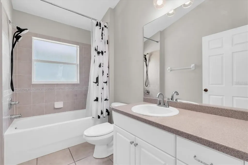 16314 Bridgeglade Lane Lithia FL 33547