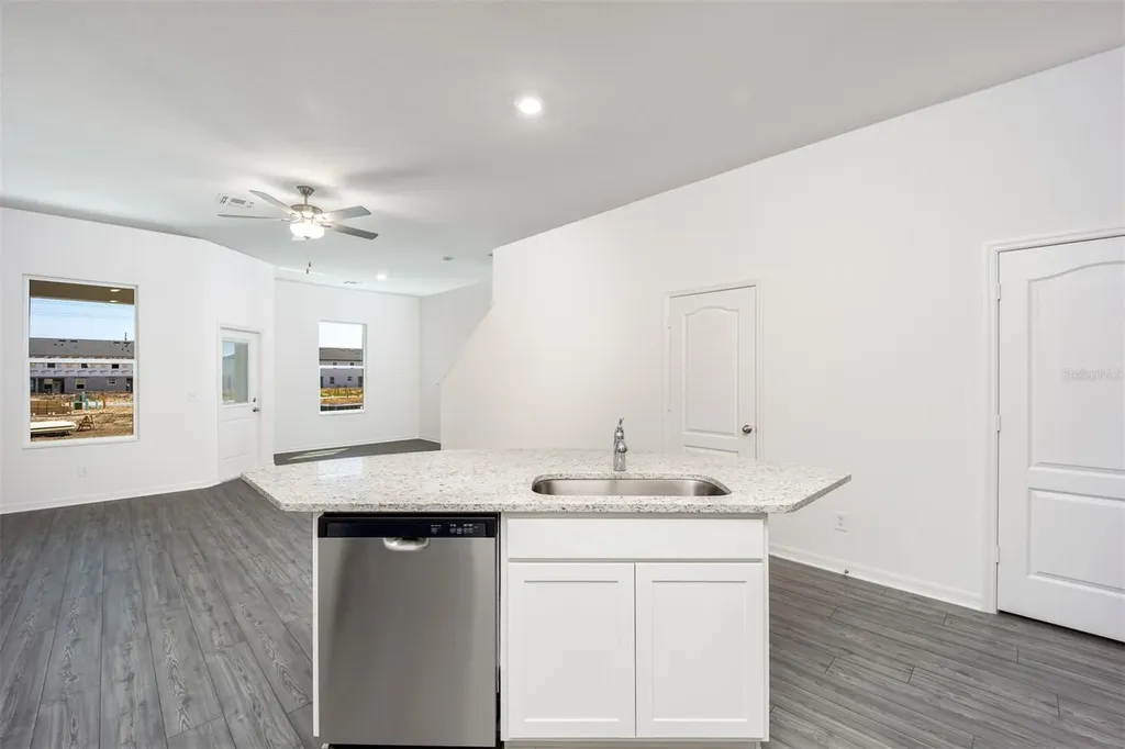 715 Poppy Lane Dundee FL 33838