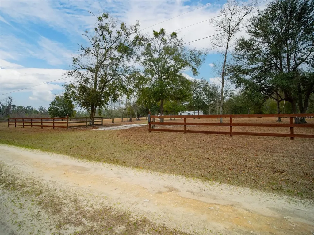 5431 163rd Path Live Oak FL 32060