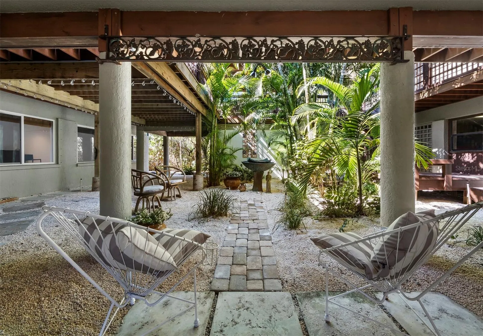 677 Lands End Drive Longboat Key FL 34228