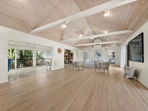 677 Lands End Drive Longboat Key FL 34228