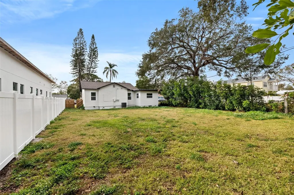 3731 6th Avenue N St Petersburg FL 33713